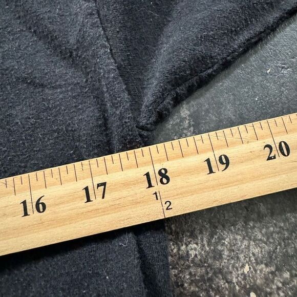 Volcom T-Shirt Black Short Sleeve Colorful Graphic Size Small Skater Style - Picture 7 of 11